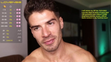 Mr_Evans_Official  29-10-2021 video Pants WET